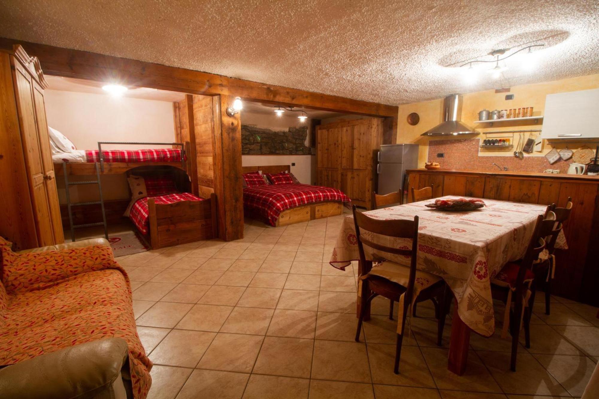 La Maison De Karen The Deer House Gignod Esterno foto